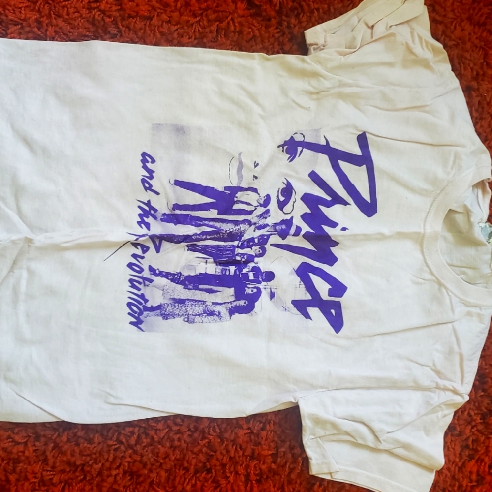 PRINCE purple rain t-shirt small rare